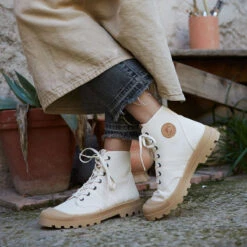 Produits populaires -Pataugas[ Soldes Boutique authentique toile femme ivoire